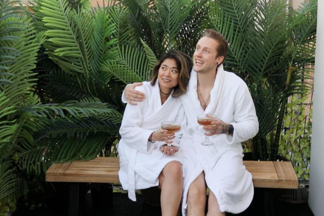 Nyc Skyline Views, Sauna & Rooftop - Romantic Escape At "Brooklyn Bay Lofts" New York Bagian luar foto