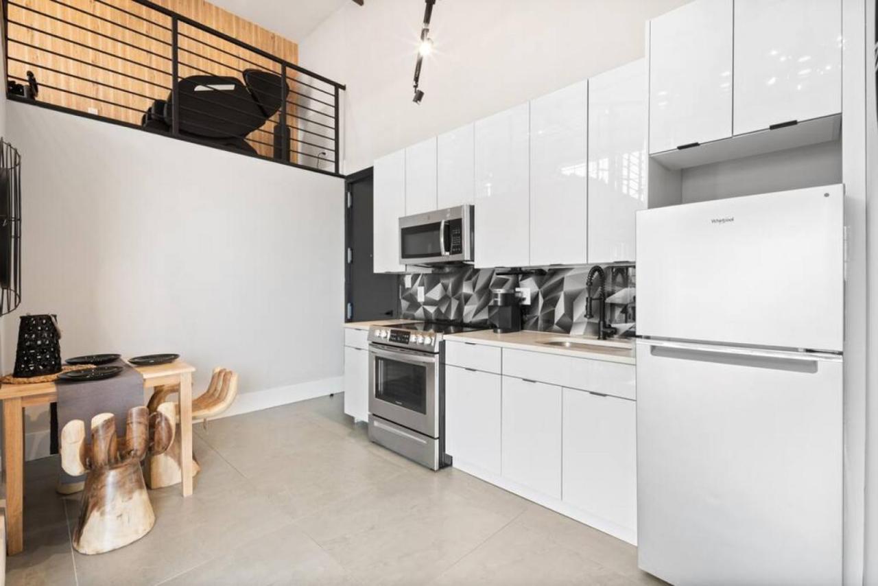 Nyc Skyline Views, Sauna & Rooftop - Romantic Escape At "Brooklyn Bay Lofts" New York Bagian luar foto
